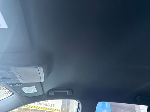 Used 2025 Chevrolet Equinox LT image 24