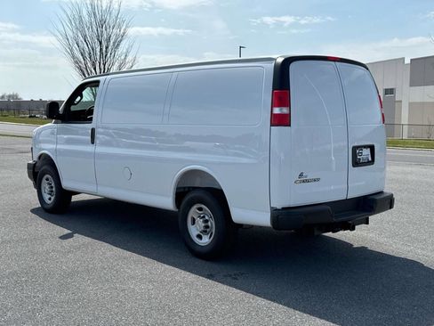 New 2026 Chevrolet Express 2500 w/ Driver Convenience Package image 14