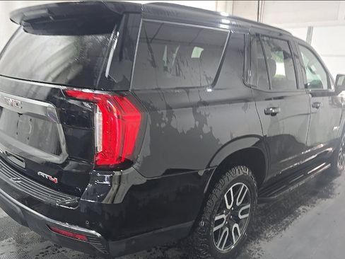 Used 2021 GMC Yukon AT4 AWD/4WD image 3
