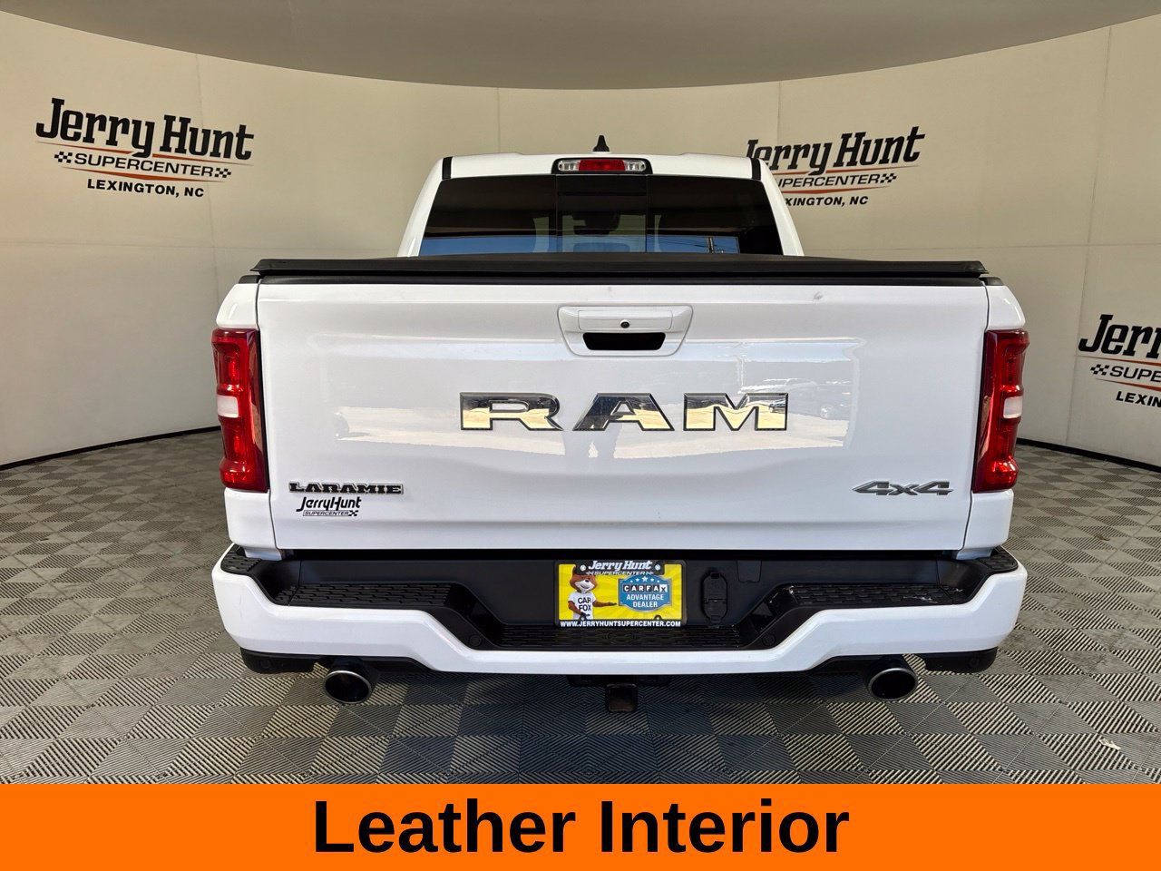 Used 2026 RAM 1500 Laramie AWD/4WD image 7
