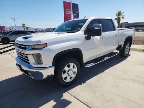 Used 2020 Chevrolet Silverado 2500 LTZ w/ LTZ Plus Package AWD/4WD image 8