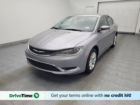 Used 2015 Chrysler 200 Limited w/ Convenience Group image 1