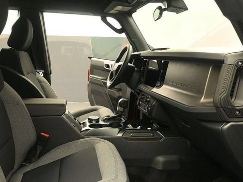 New 2026 Ford Bronco 4-Door AWD/4WD image 16