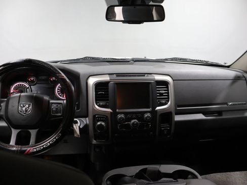 Used 2017 RAM 1500 Big Horn AWD/4WD image 17