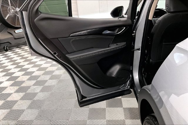 Used 2023 Buick Envision Essence FWD image 22