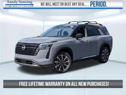 New 2026 Nissan Pathfinder Platinum w/ Cargo Package