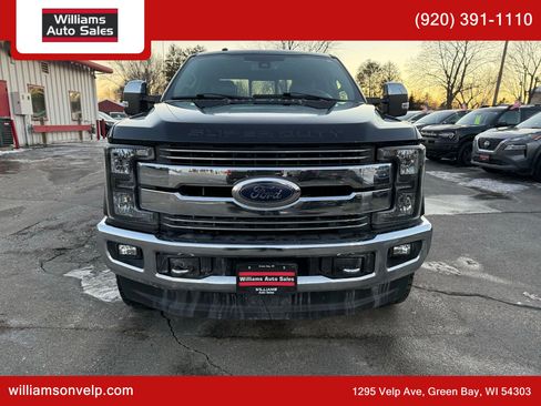 Used 2017 Ford F250 Lariat w/ Lariat Ultimate Package image 9