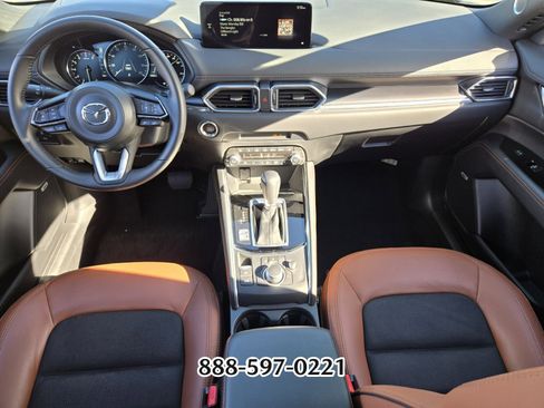Used 2025 MAZDA CX-5 Carbon Edition image 13