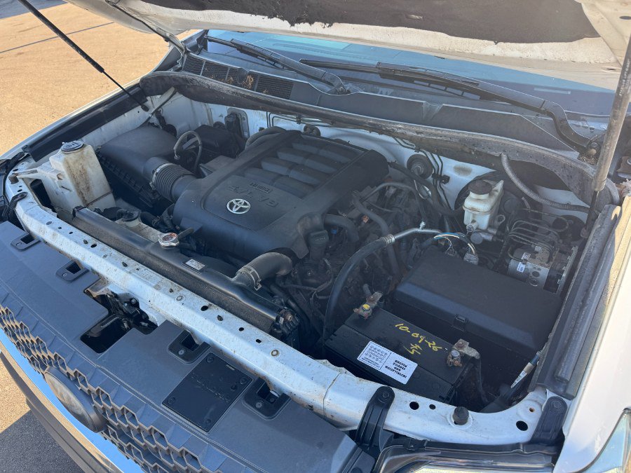 Used 2018 Toyota Tundra SR5 AWD/4WD image 23
