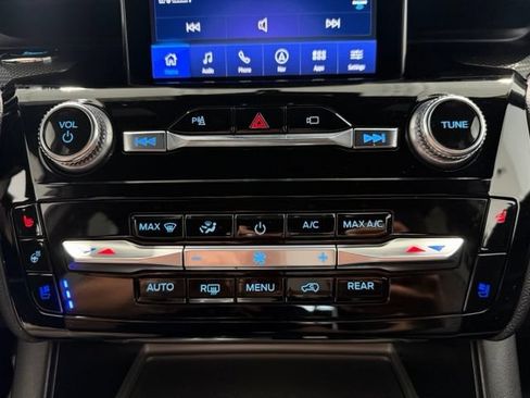 Used 2022 Ford Explorer ST w/ Equipment Group 401A AWD/4WD image 17