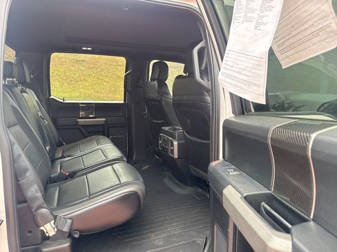 Used 2019 Ford F150 Raptor w/ Equipment Group 802A Luxury AWD/4WD image 24