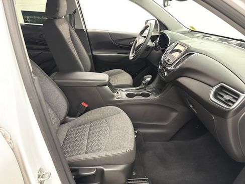 Certified 2023 Chevrolet Equinox LT AWD/4WD image 27