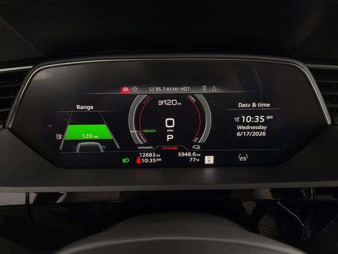 Certified 2024 Audi SQ8 e-tron Premium Plus w/ Black Optic Package AWD/4WD image 26