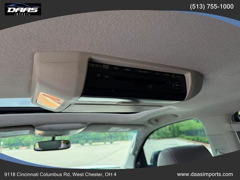 Used 2010 Toyota Sequoia Platinum AWD/4WD image 35