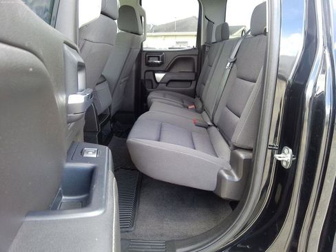 Used 2018 Chevrolet Silverado 1500 LT w/ Trailering Package image 19