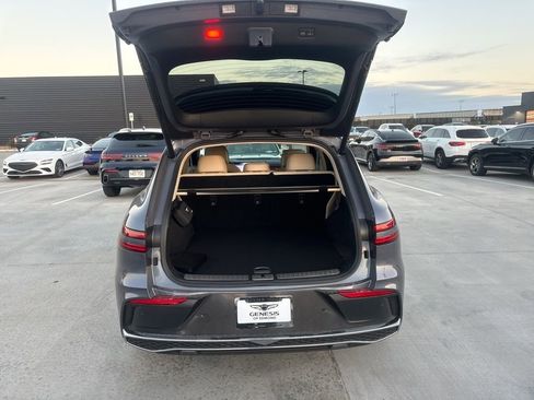 New 2026 Genesis GV70 2.5T Advanced image 24