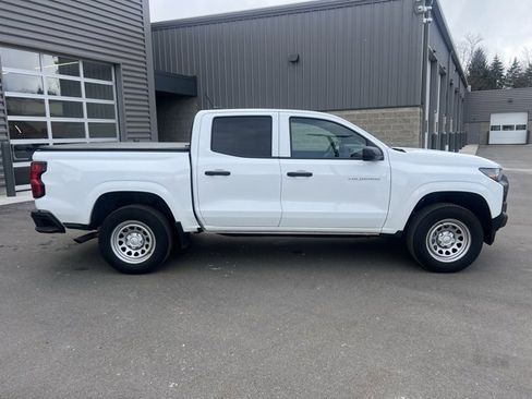 Used 2024 Chevrolet Colorado W/T w/ Advanced Trailering Package image 4
