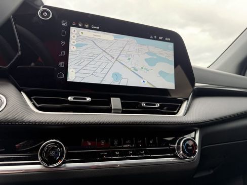 New 2026 Chevrolet Equinox LT w/ Safety and Technology Package image 18