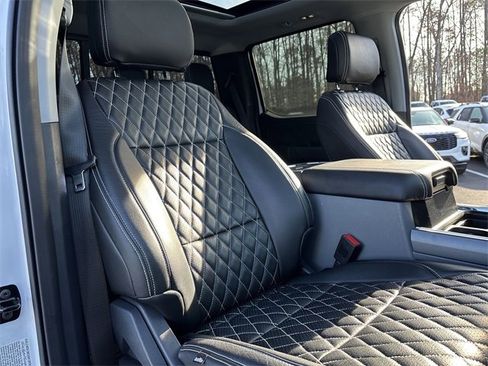 Used 2024 Ford F250 XLT w/ Black Appearance Package image 25