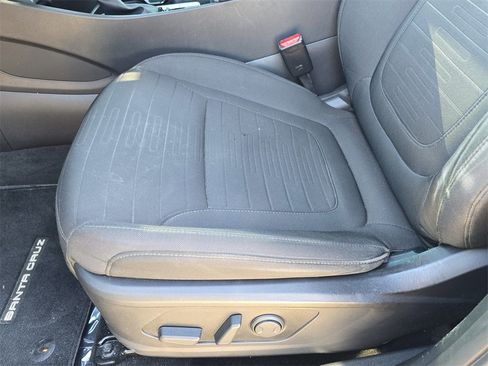 Used 2022 Hyundai Santa Cruz SEL Premium image 29