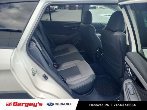 Certified 2024 Subaru Outback Onyx Edition AWD/4WD image 10