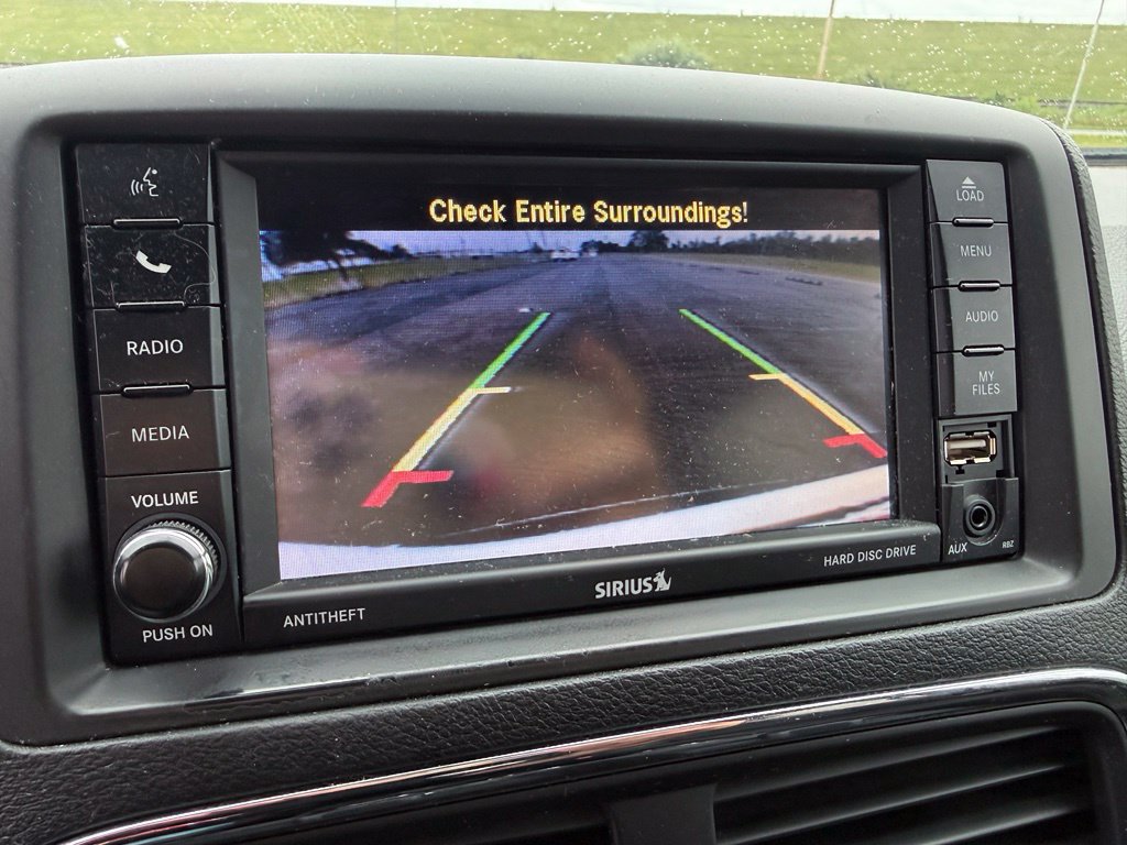 Used 2017 Dodge Grand Caravan SE FWD image 5