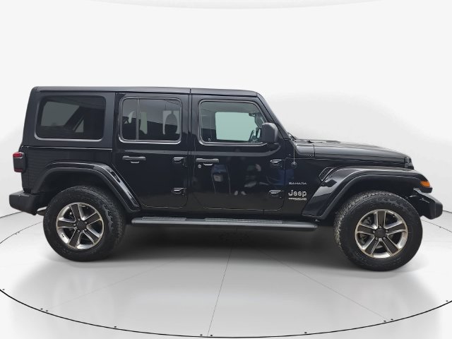 Used 2019 Jeep Wrangler Unlimited Sahara AWD/4WD image 5