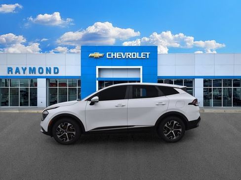 Certified 2023 Kia Sportage EX FWD image 6