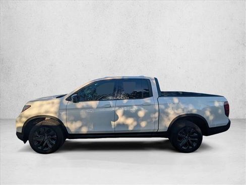 Used 2023 Honda Ridgeline Sport image 8