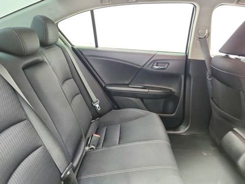 Used 2015 Honda Accord Sport image 25