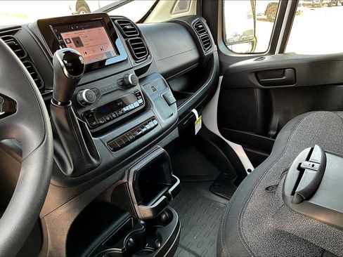 New 2026 RAM ProMaster 2500 w/ Convenience Group FWD image 8