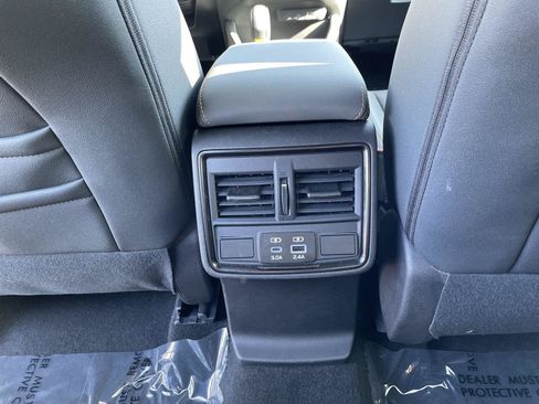 Used 2026 Subaru Forester Wilderness AWD/4WD image 19