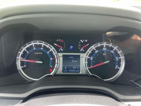 Used 2019 Toyota 4Runner SR5 Premium AWD/4WD image 20