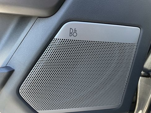 New 2025 Ford F150 Lariat w/ Equipment Group 501A Mid image 21