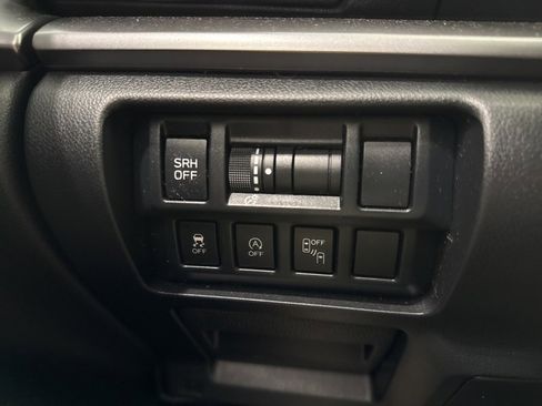 Used 2021 Subaru Crosstrek 2.5i Limited w/ Moonroof Package 2 image 22