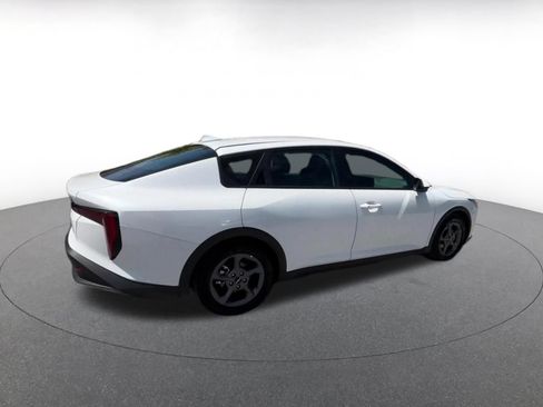 Used 2025 Kia K4 FWD image 15