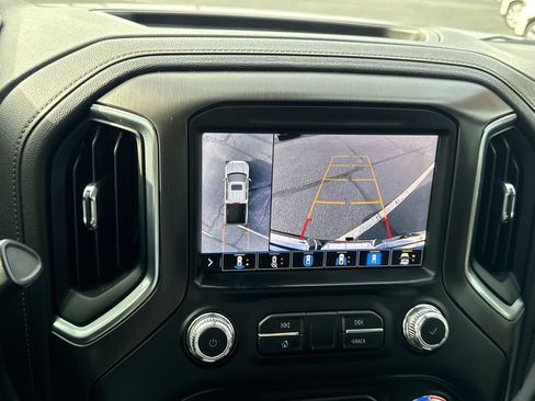Used 2020 GMC Sierra 1500 AT4 w/ AT4 Premium Package AWD/4WD image 15
