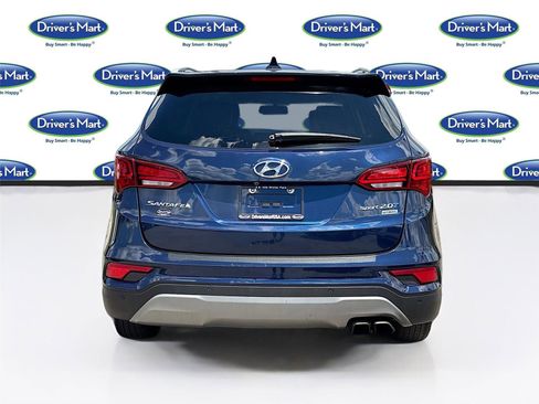 Used 2018 Hyundai Santa Fe Sport w/ Cargo Package FWD image 6