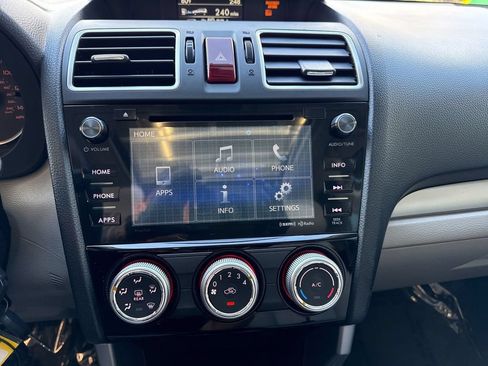 Used 2016 Subaru Forester 2.5i Premium w/ All-Weather Package AWD/4WD image 21