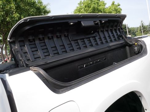 Used 2022 RAM 1500 Limited AWD/4WD image 40