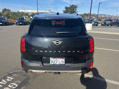 Used 2025 MINI Cooper Countryman S w/ Comfort Package Max image 4
