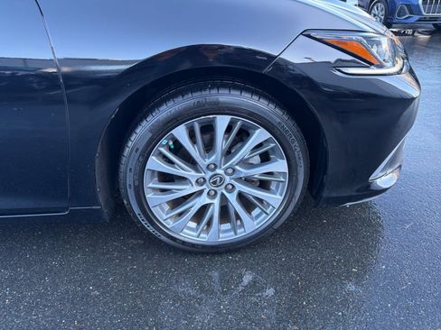 Used 2021 Lexus ES 250 w/ Premium Package image 29