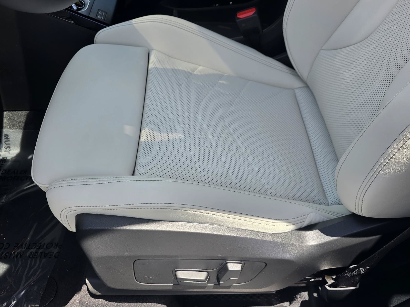 New 2026 BMW X1 xDrive28i w/ Technology Package AWD/4WD image 10