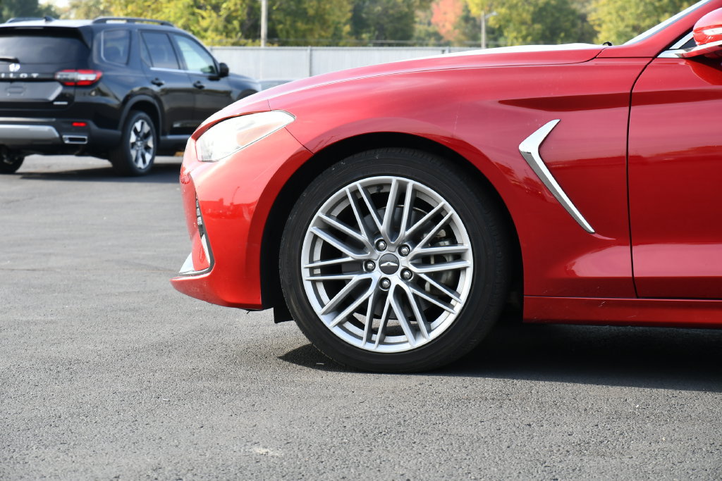 Used 2021 Genesis G70 2.0T w/ Elite Package RWD image 12