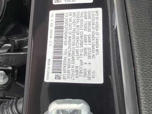 Certified 2025 Honda Civic Sport image 30