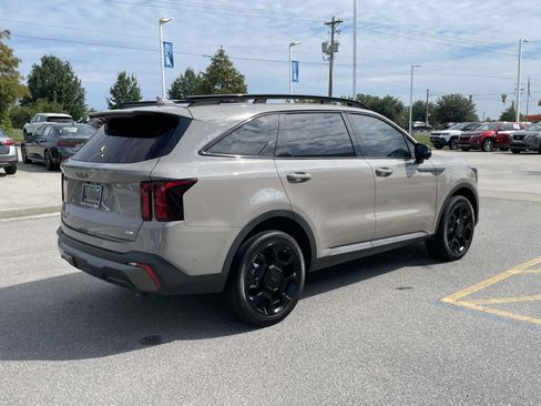 Used 2025 Kia Sorento SX Prestige AWD/4WD image 6