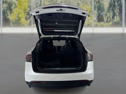 Used 2016 Tesla Model X 60D AWD/4WD image 13