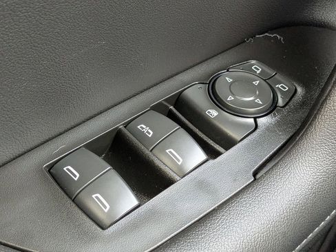 Used 2020 Chevrolet Blazer LT image 24