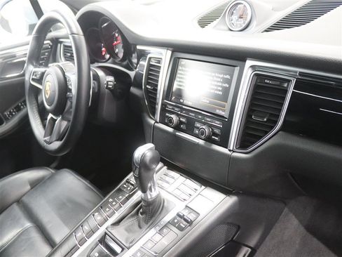 Used 2016 Porsche Macan S AWD/4WD image 29