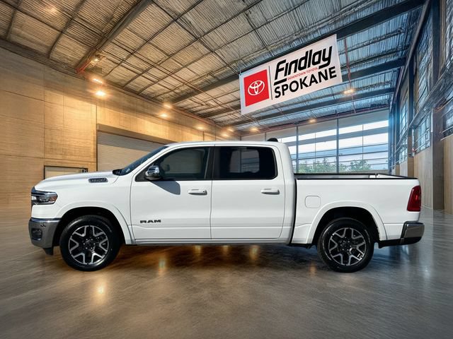 Used 2025 RAM 1500 Laramie AWD/4WD image 3